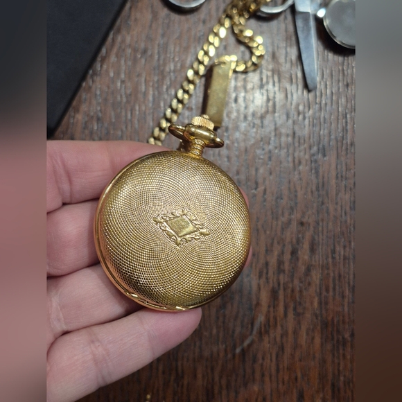 Oscar De La Renta Pocket Watch - Picture 6 of 12